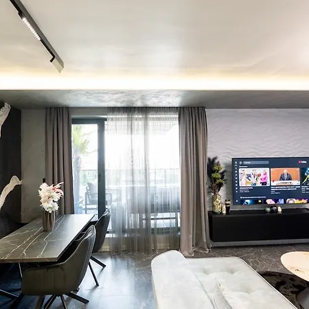 Beni Deluxe 2 *